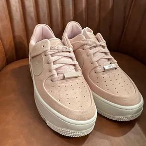 Nike Air Force1 suede